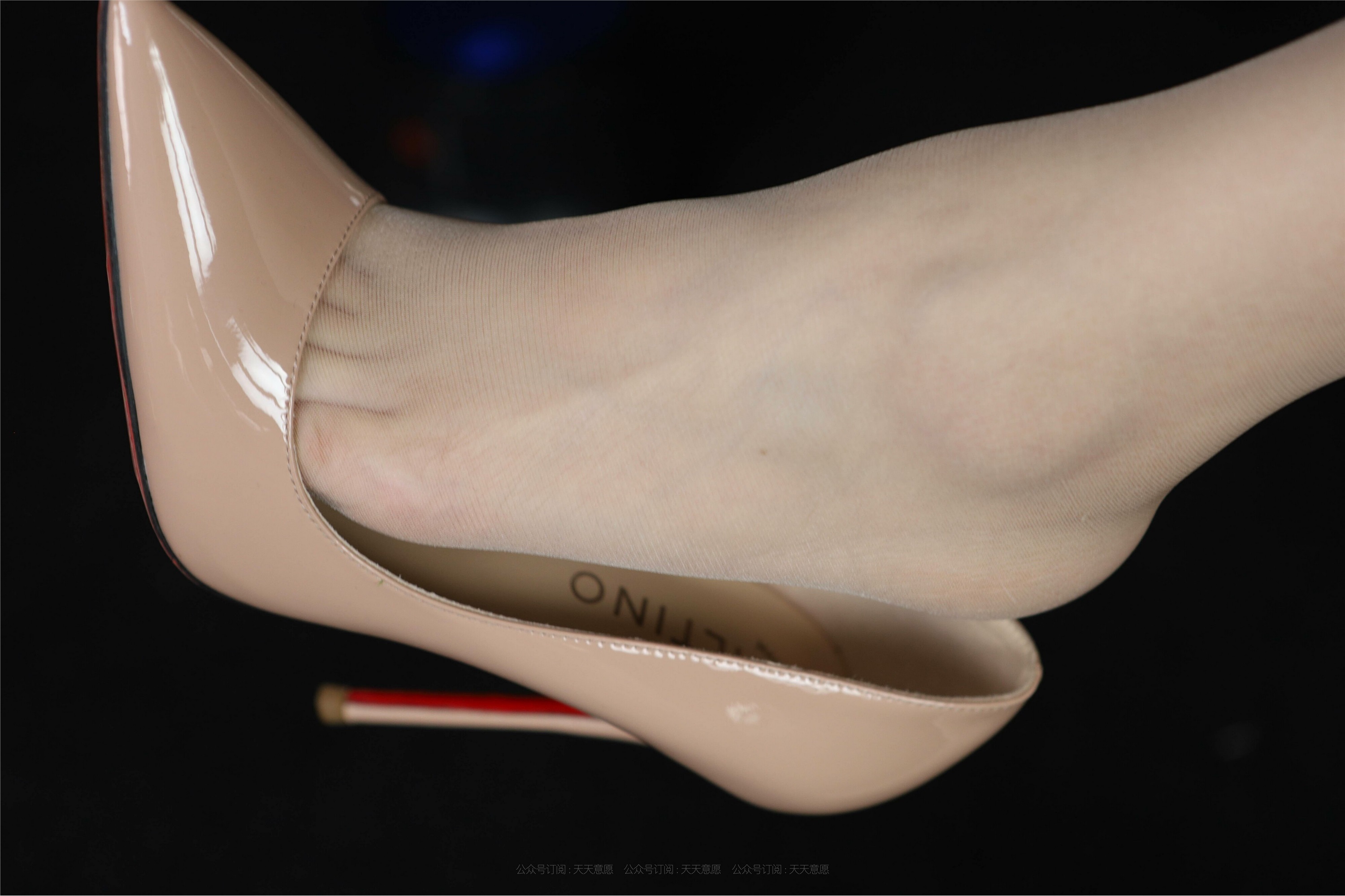 IESS异思趣向 2021.11.12 丝享家972：小婕《周末陪你加班》